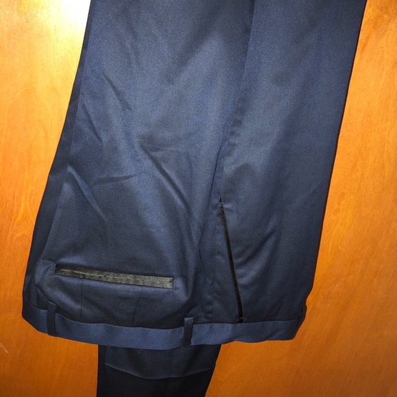 Blazers - Picture 6 of 6